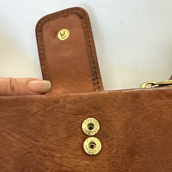 Fossil Vintage Brown and Cream Striped Tri-Fold Leather Wallet - Picture 12 of 14